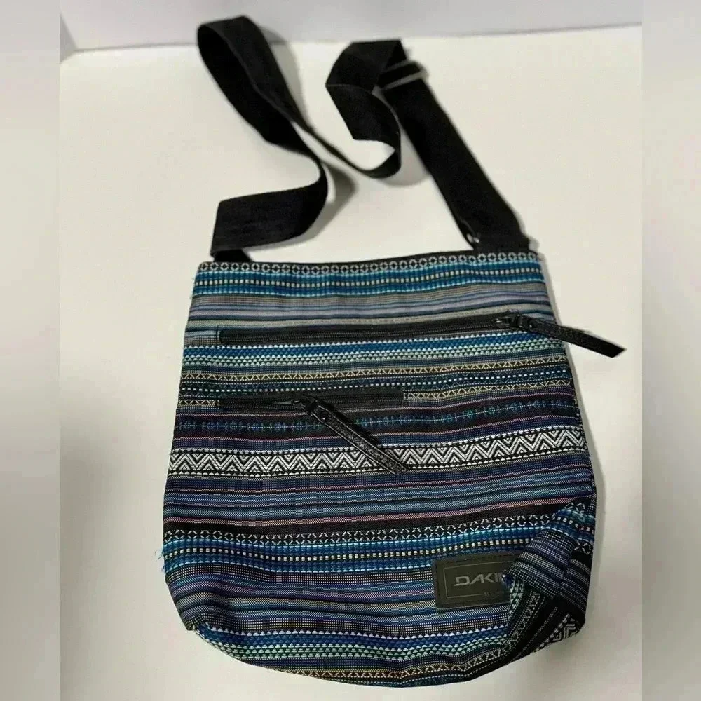 Dakine unisex crossbody bag